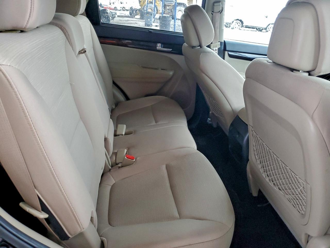 2015 KIA SORENTO