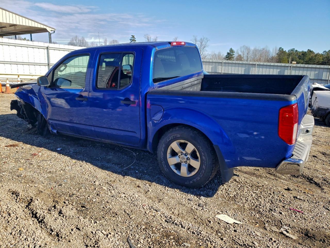 2012 NISSAN Frontier