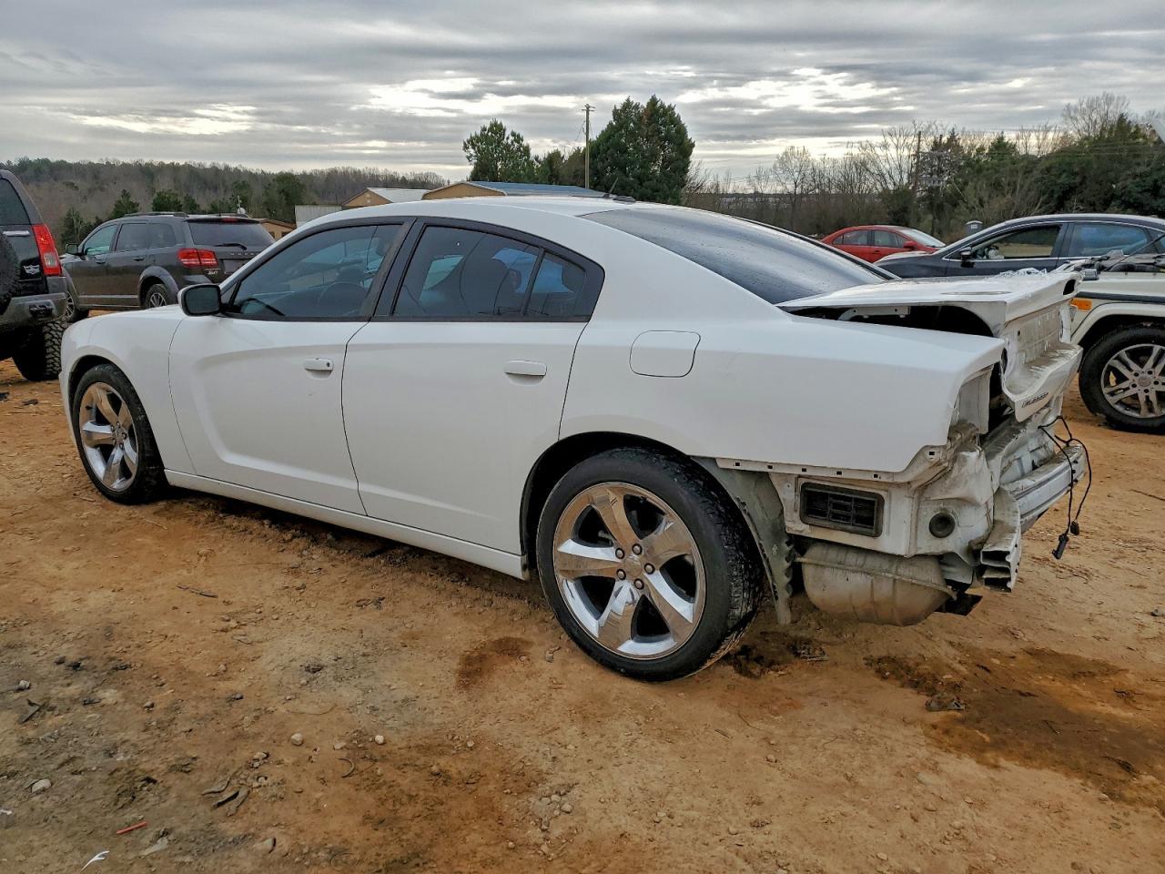 2013 DODGE CHARGER