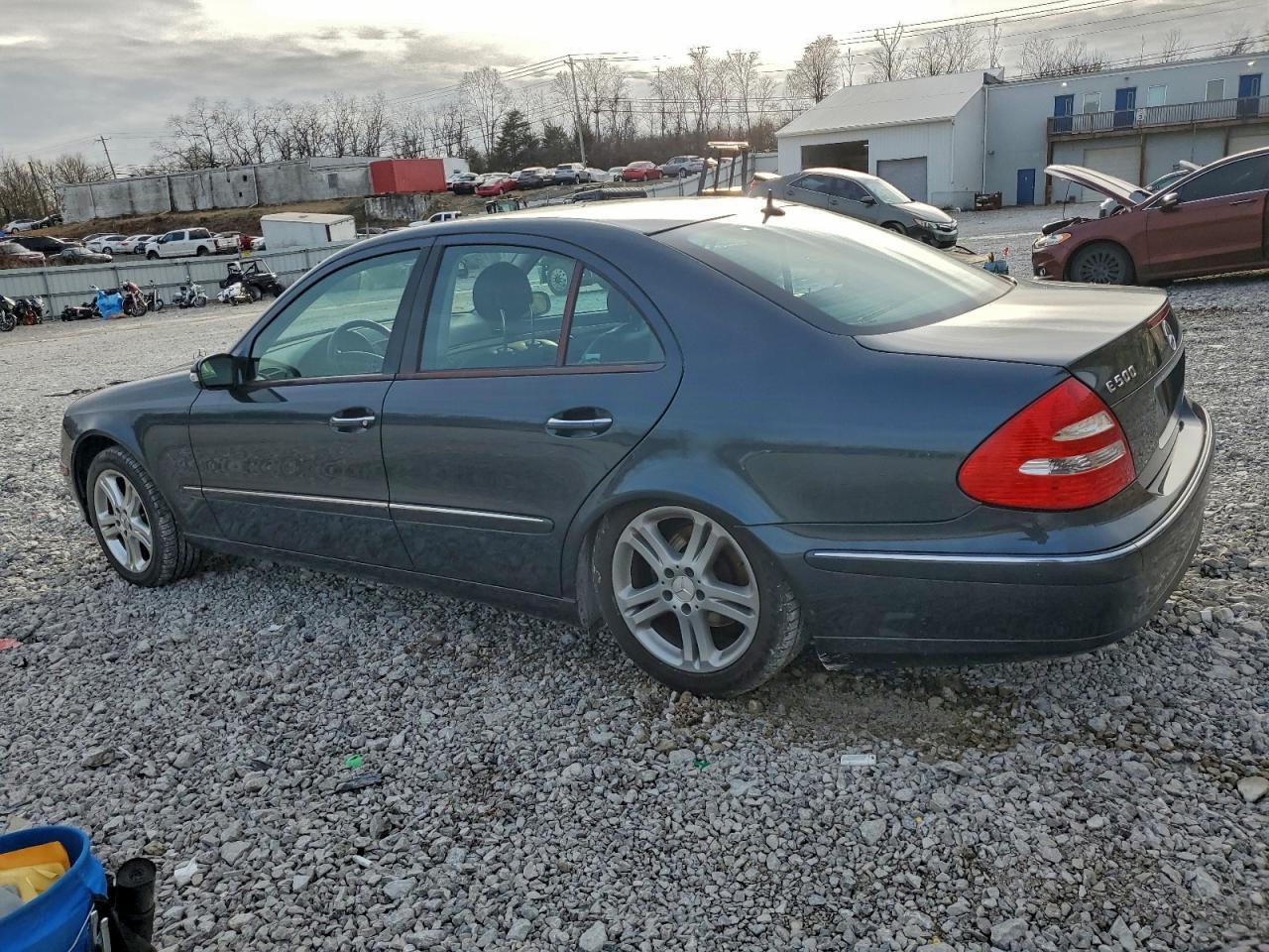2005 MERCEDES-BENZ E-Class