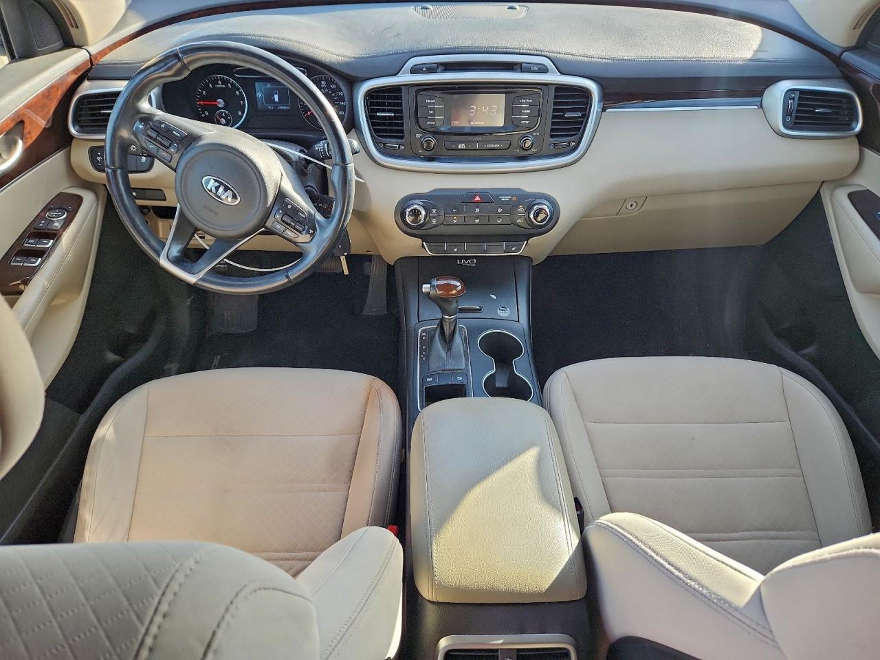 2016 KIA SORENTO