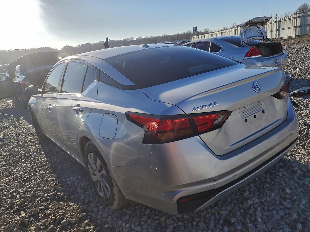 2019 NISSAN ALTIMA