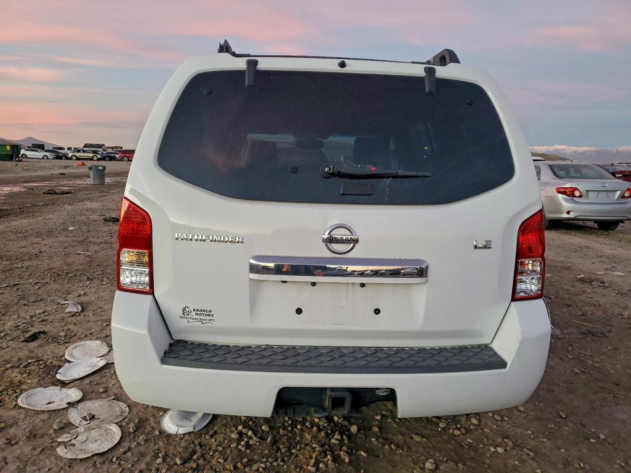 2011 NISSAN PATHFINDER