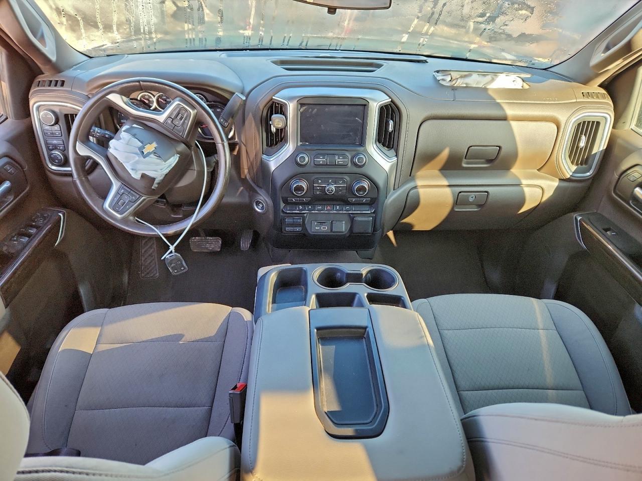 2022 CHEVROLET Silverado