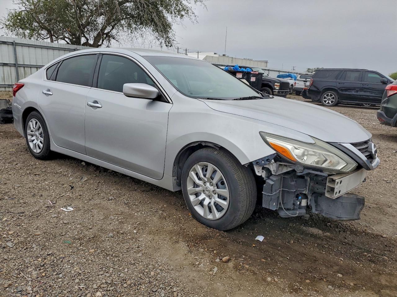 2016 NISSAN ALTIMA