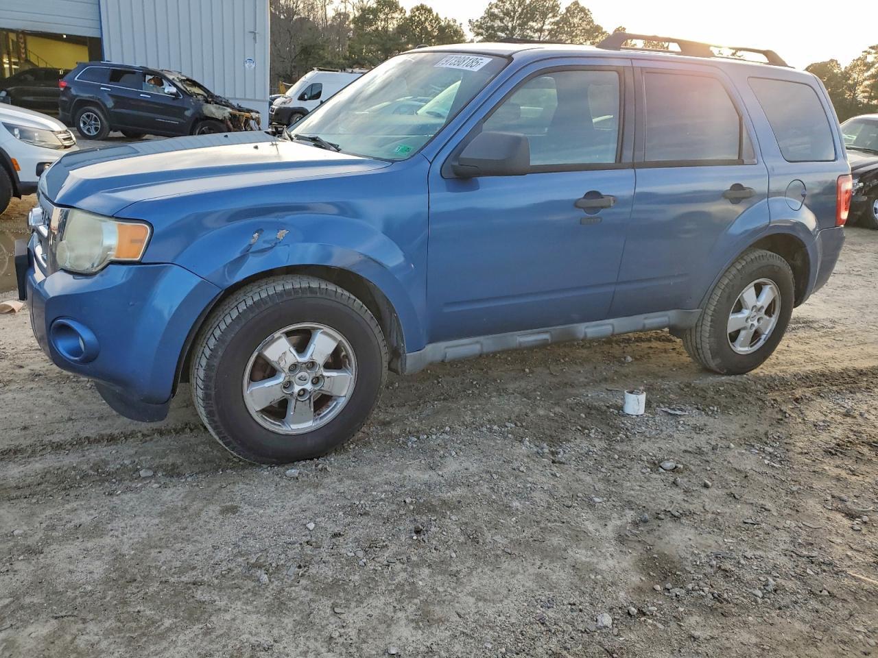 2009 FORD ESCAPE