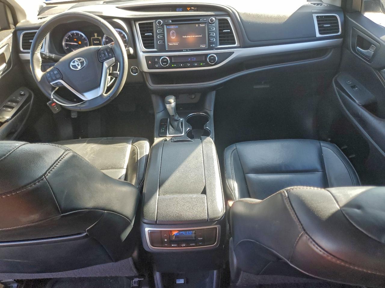 2015 TOYOTA HIGHLANDER