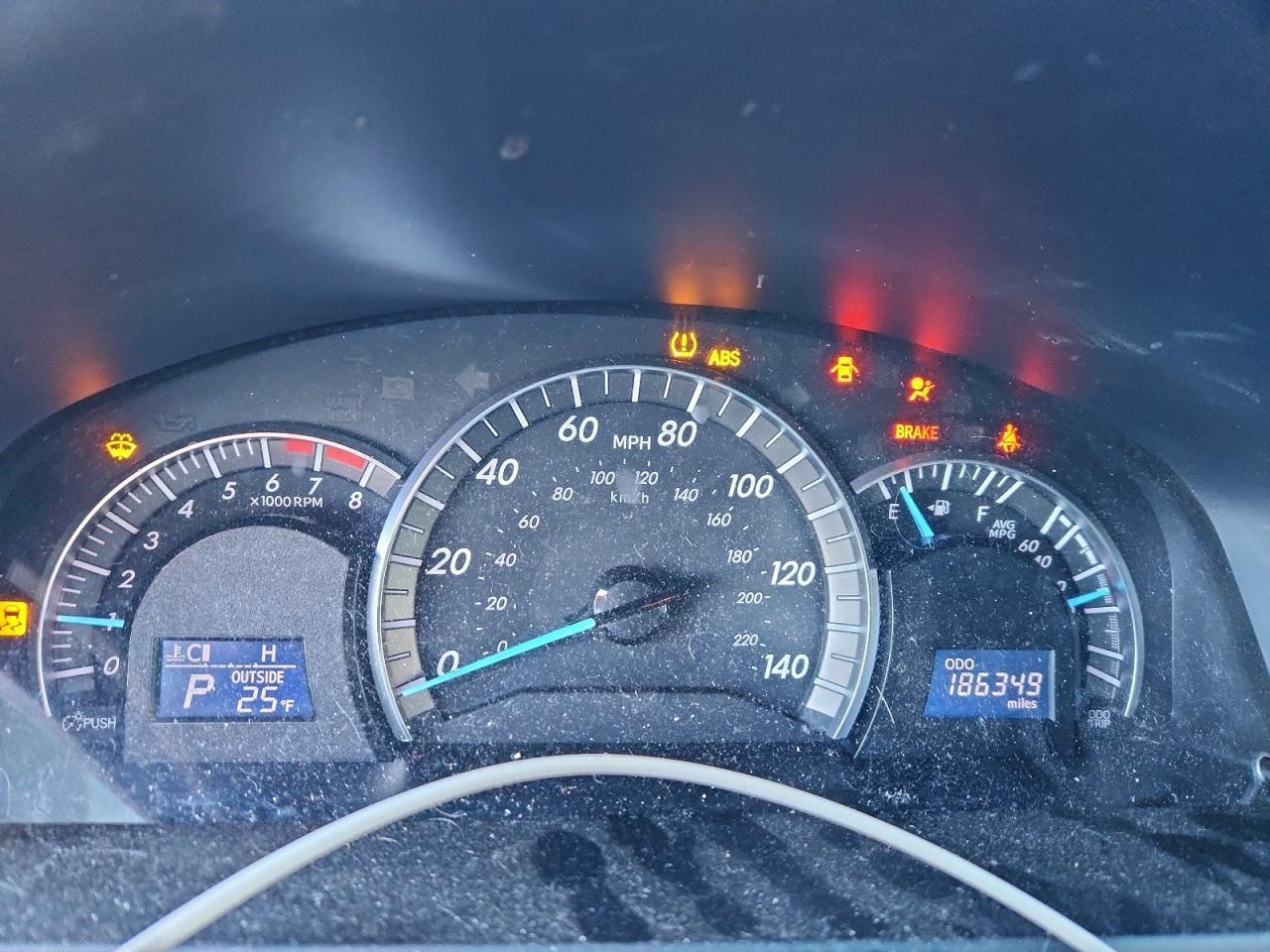 2014 TOYOTA CAMRY