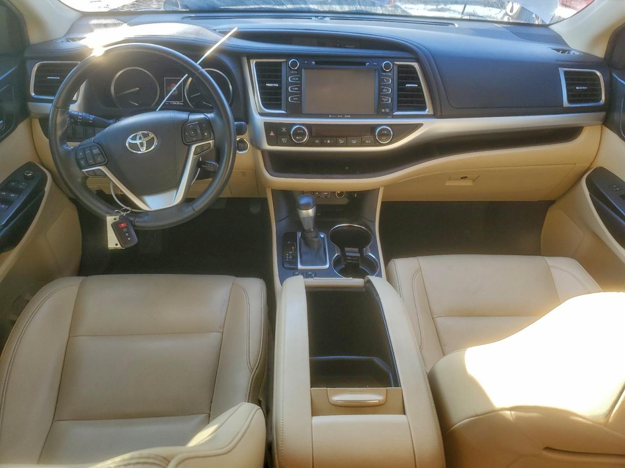 2019 TOYOTA HIGHLANDER