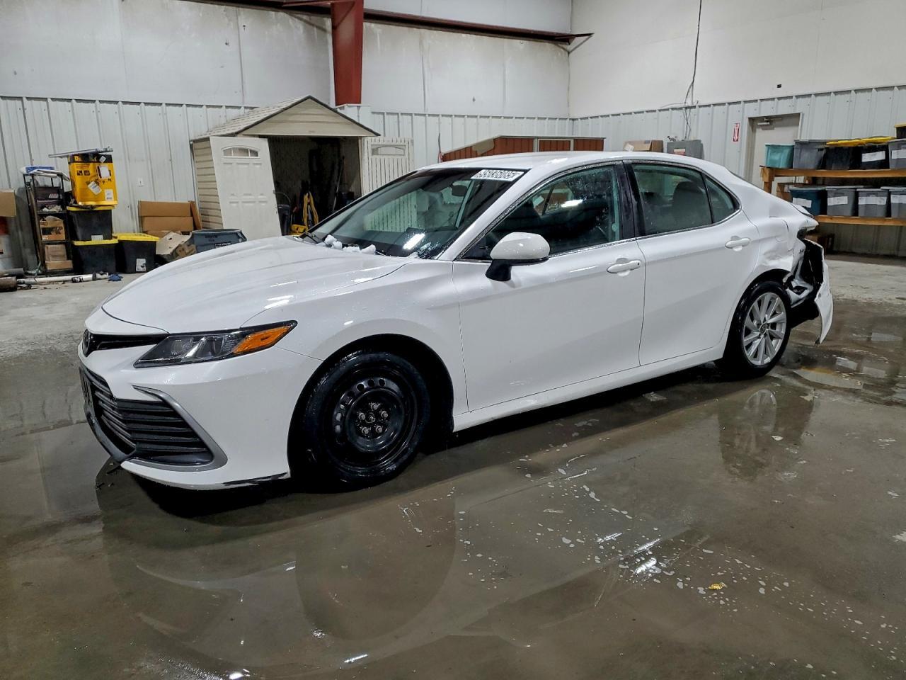 2024 TOYOTA CAMRY