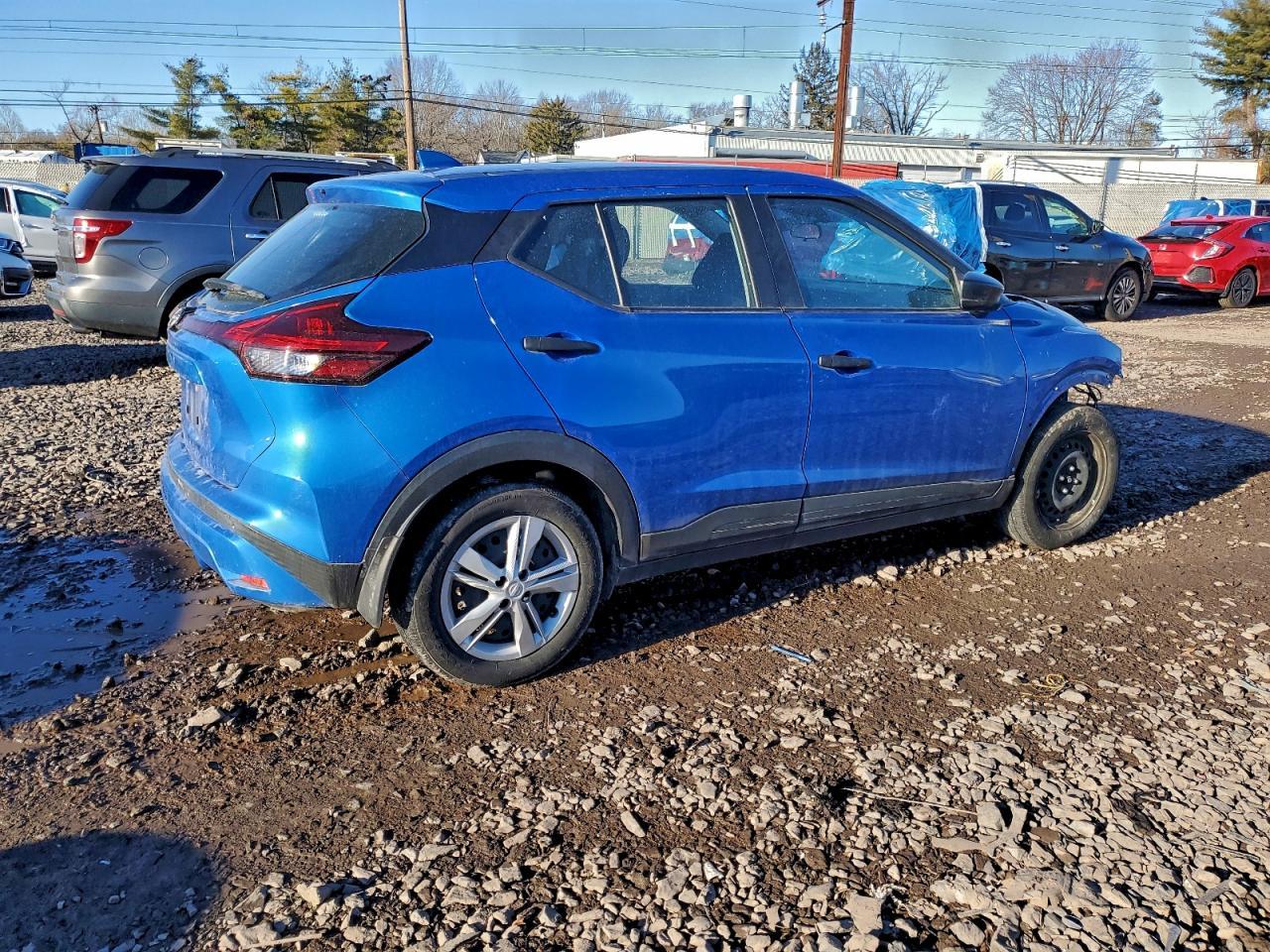 2022 NISSAN KICKS