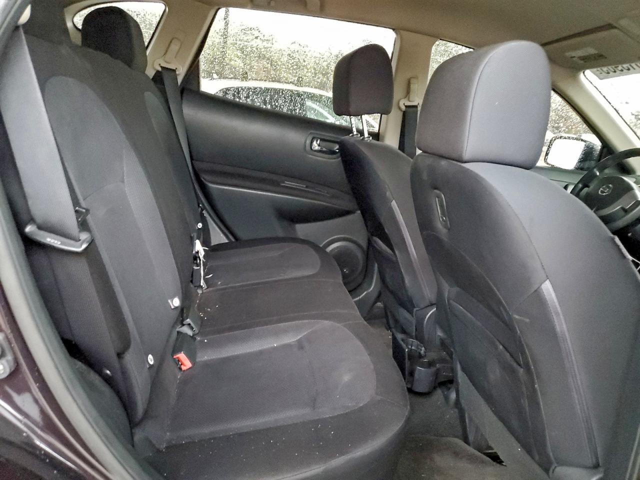 2014 NISSAN ROGUE