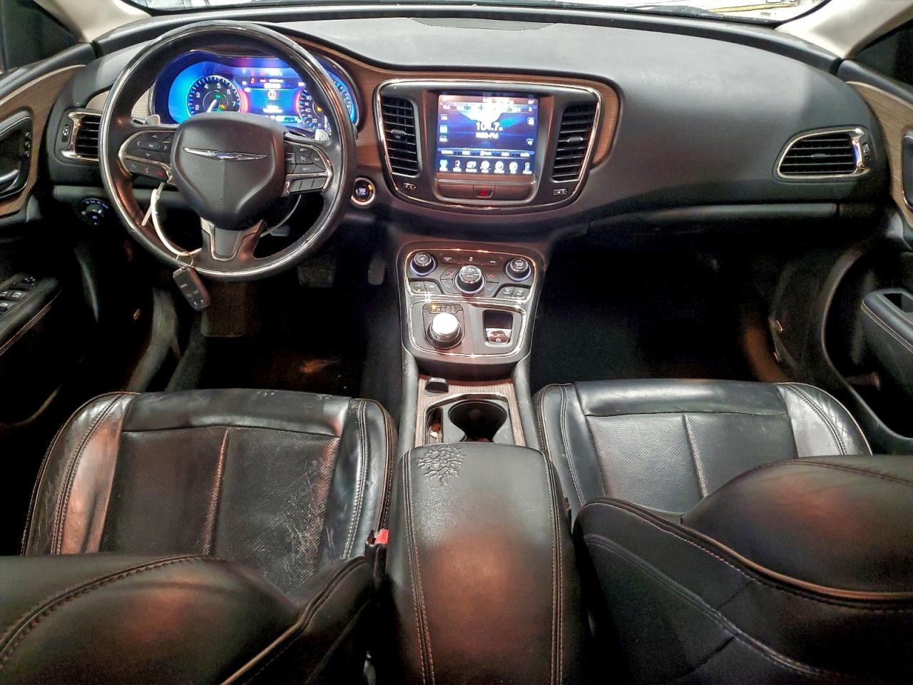 2015 CHRYSLER 200