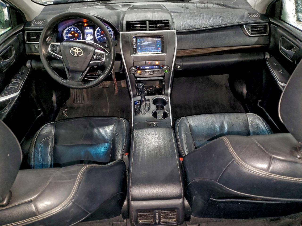 2015 TOYOTA CAMRY