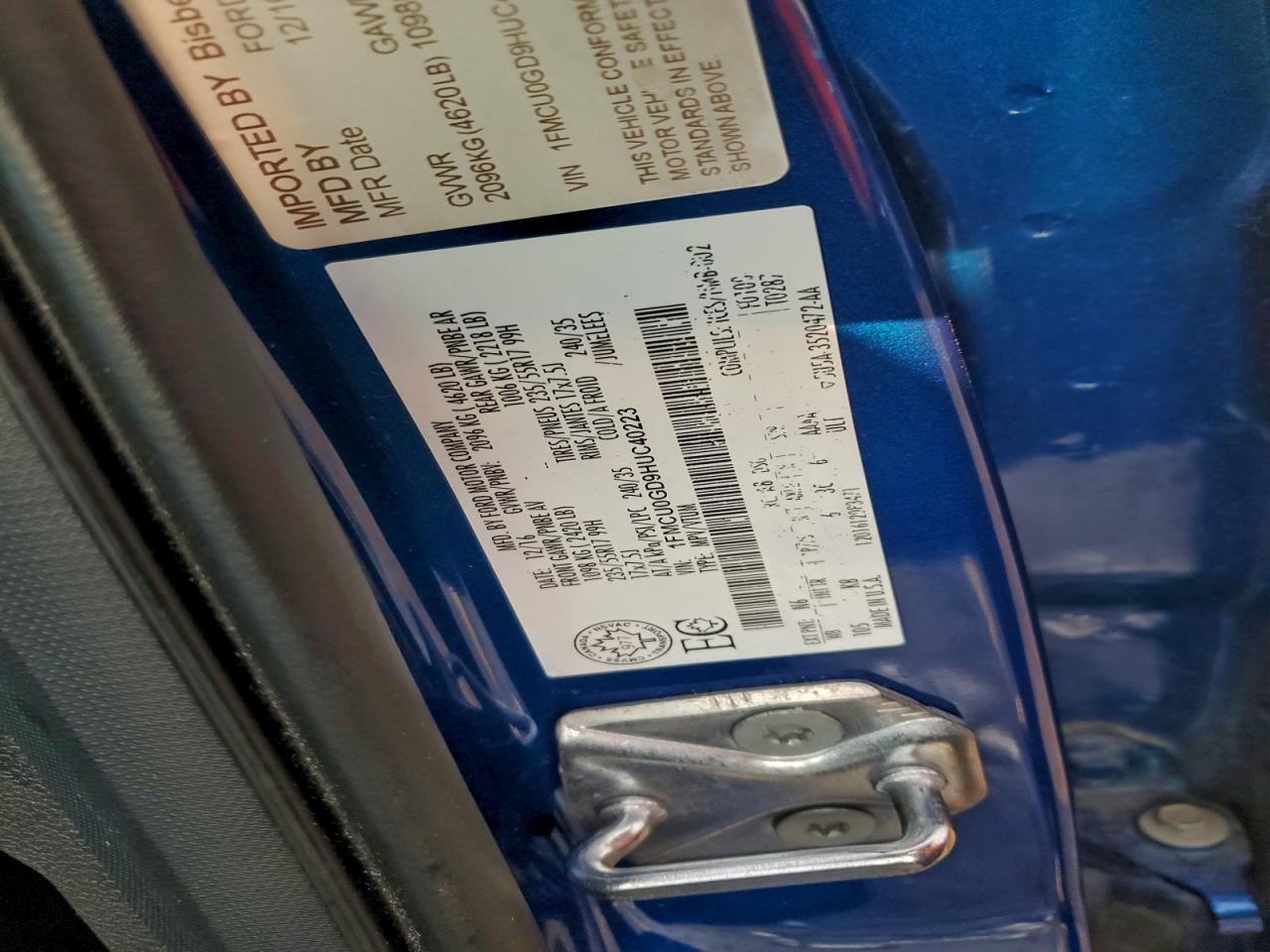 2017 FORD ESCAPE