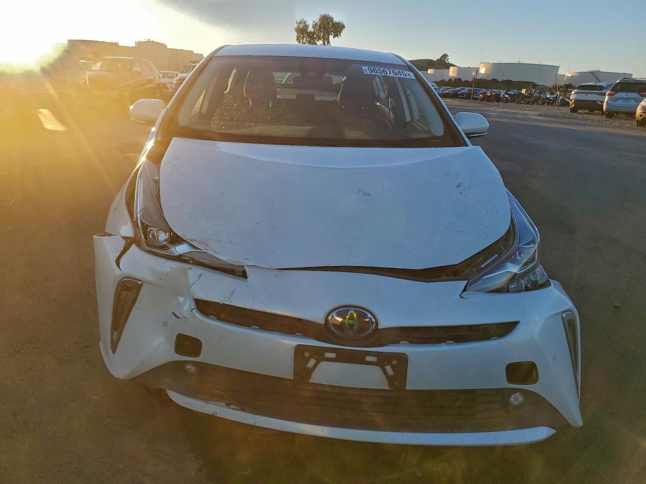 2019 TOYOTA PRIUS