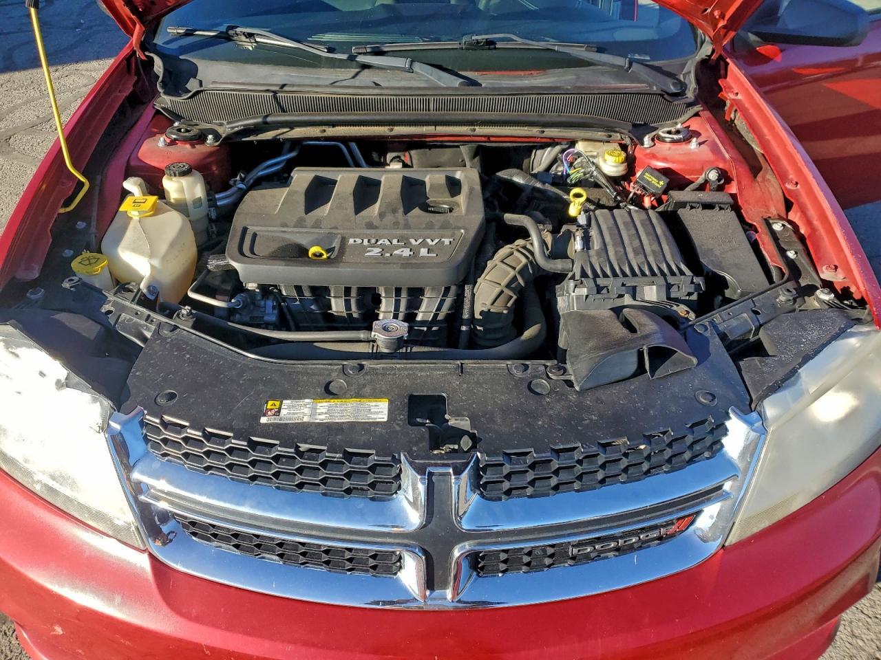2013 DODGE Avenger