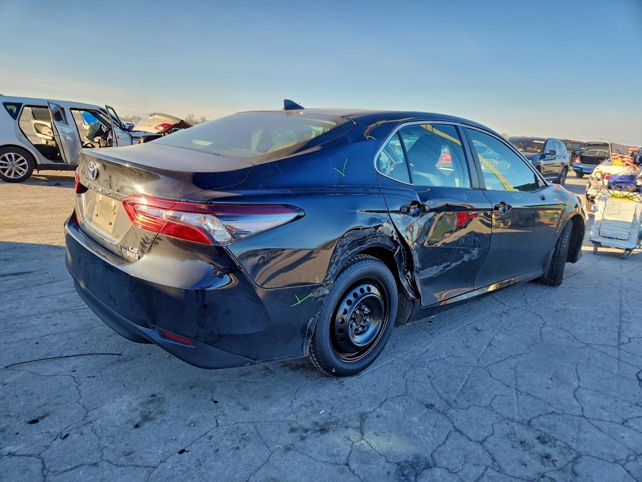2024 TOYOTA CAMRY