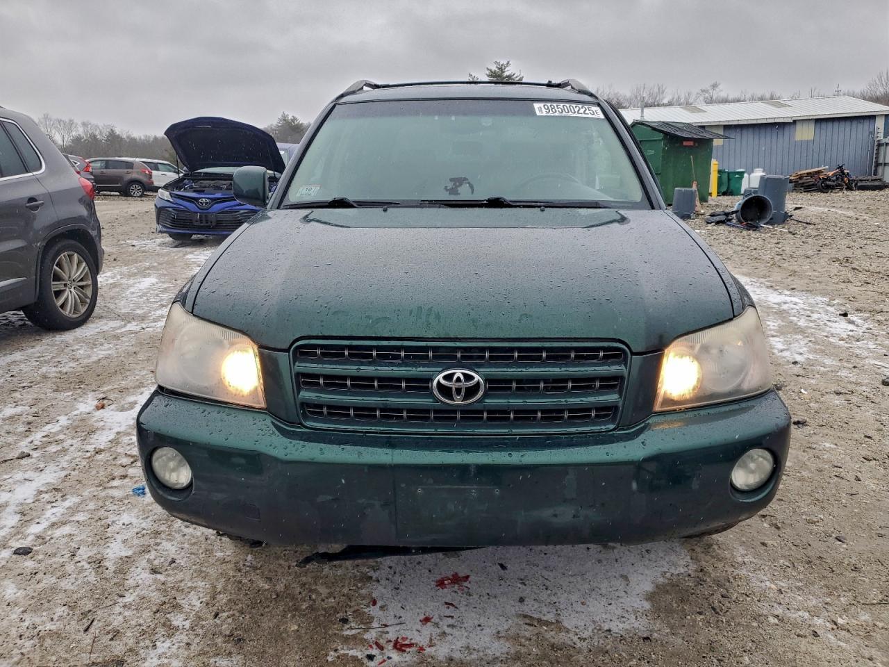 2002 TOYOTA HIGHLANDER