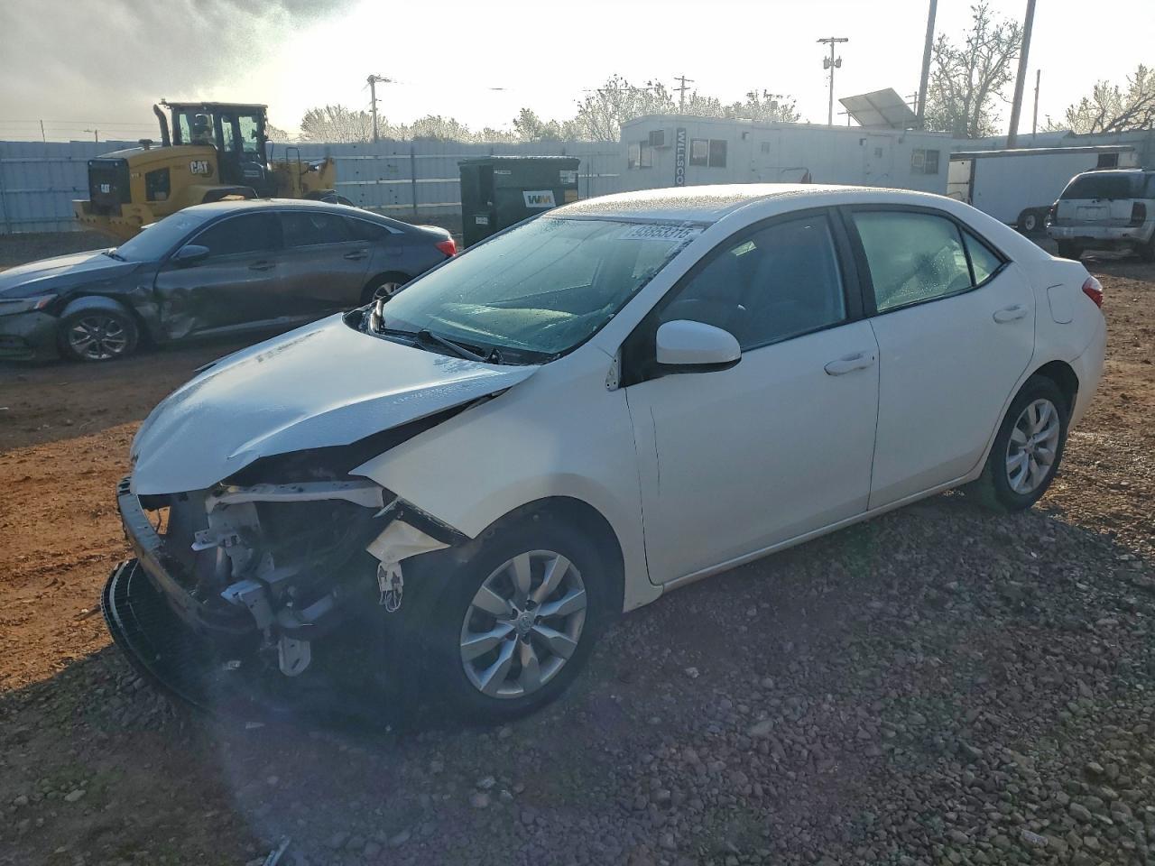 2016 TOYOTA COROLLA