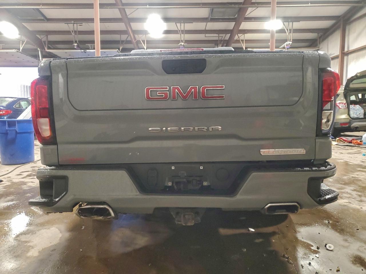 2024 GMC Sierra