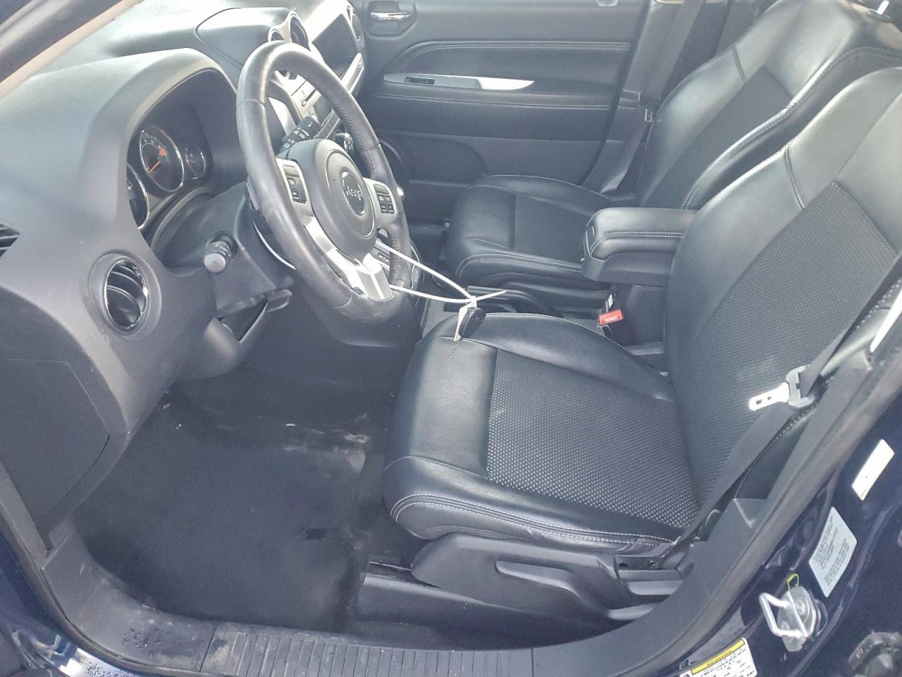 2017 JEEP Compass