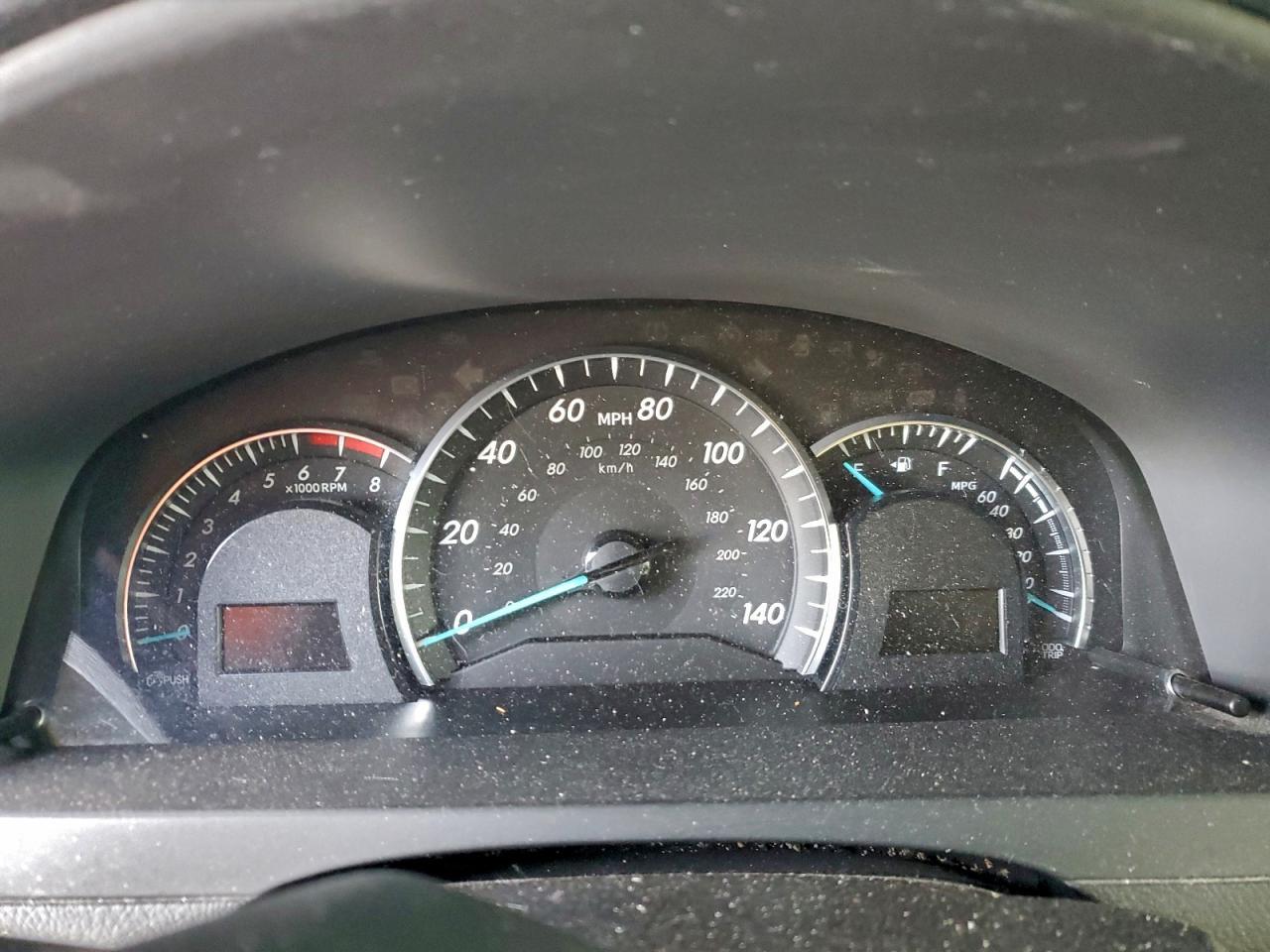 2014 TOYOTA CAMRY