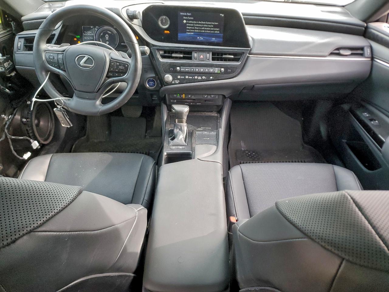 2022 LEXUS ES 300H