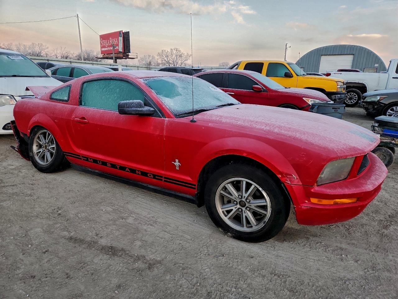 2005 FORD MUSTANG