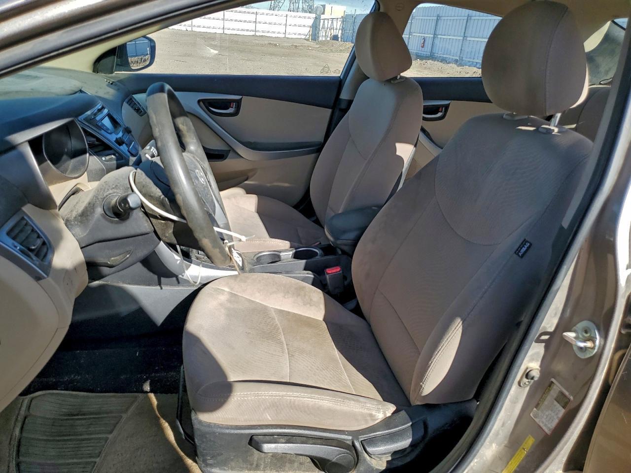 2016 HYUNDAI ELANTRA