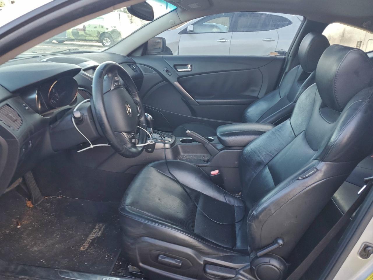 2012 HYUNDAI GENESIS