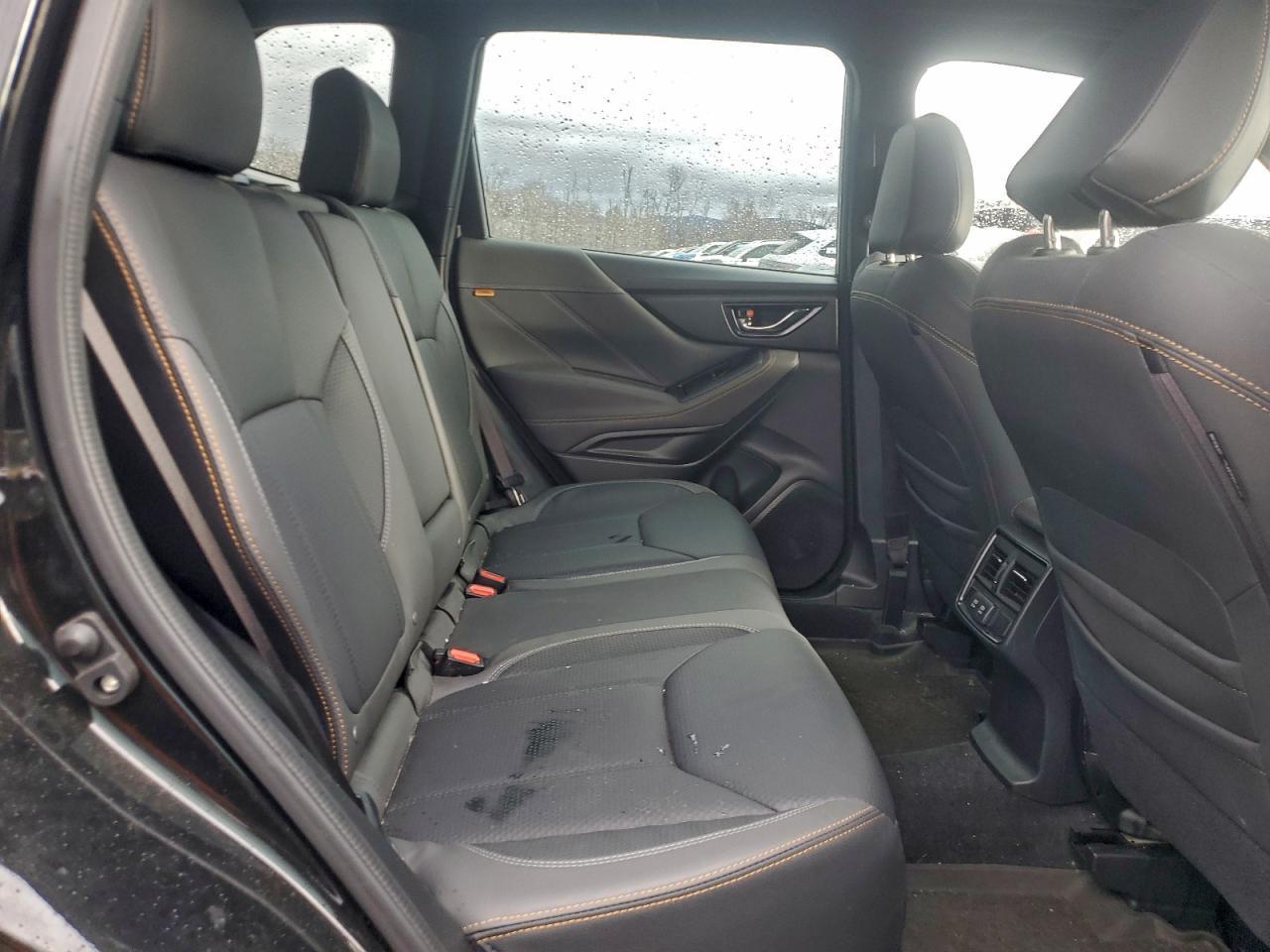 2022 SUBARU FORESTER