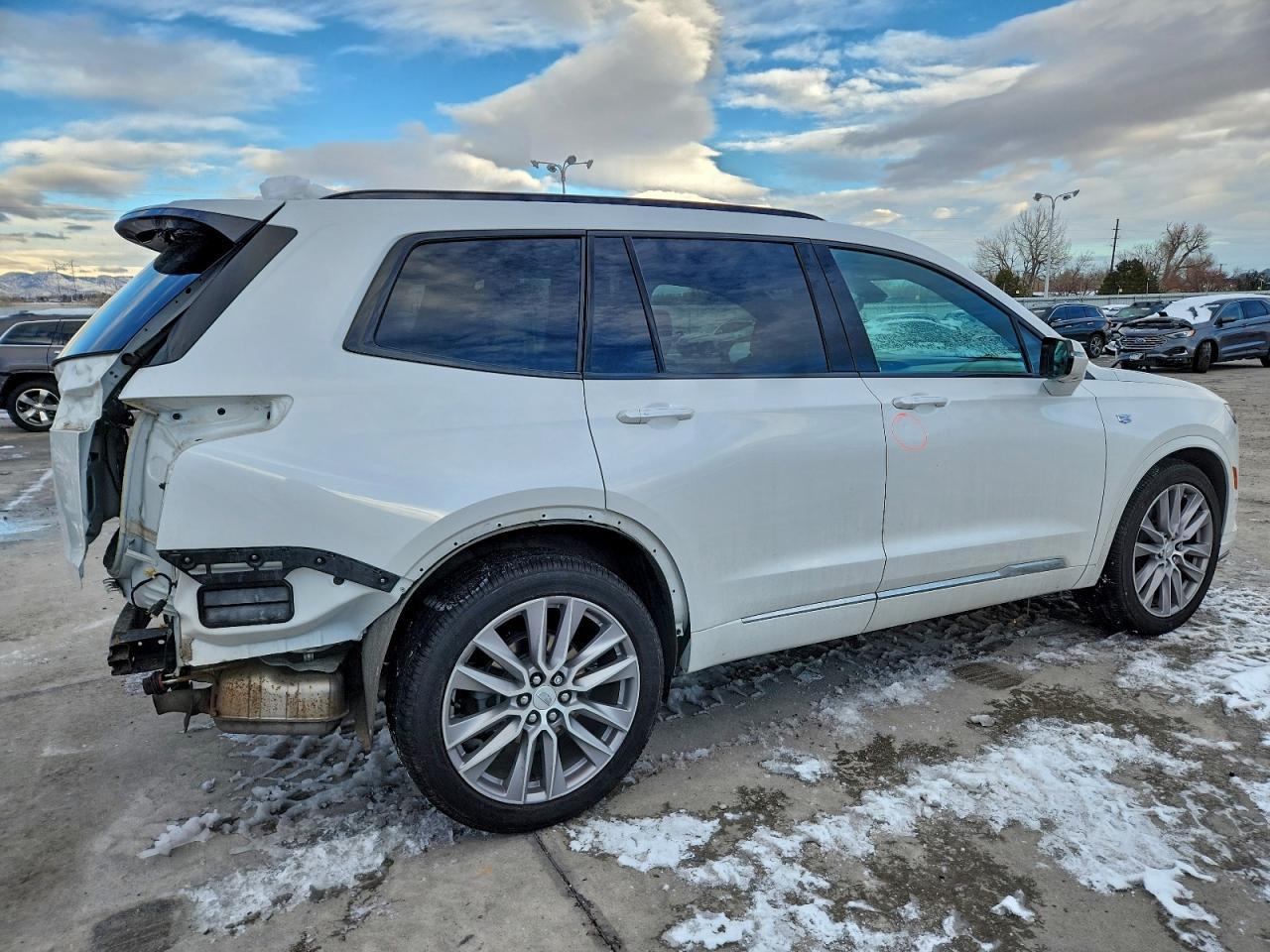 2021 CADILLAC XT6