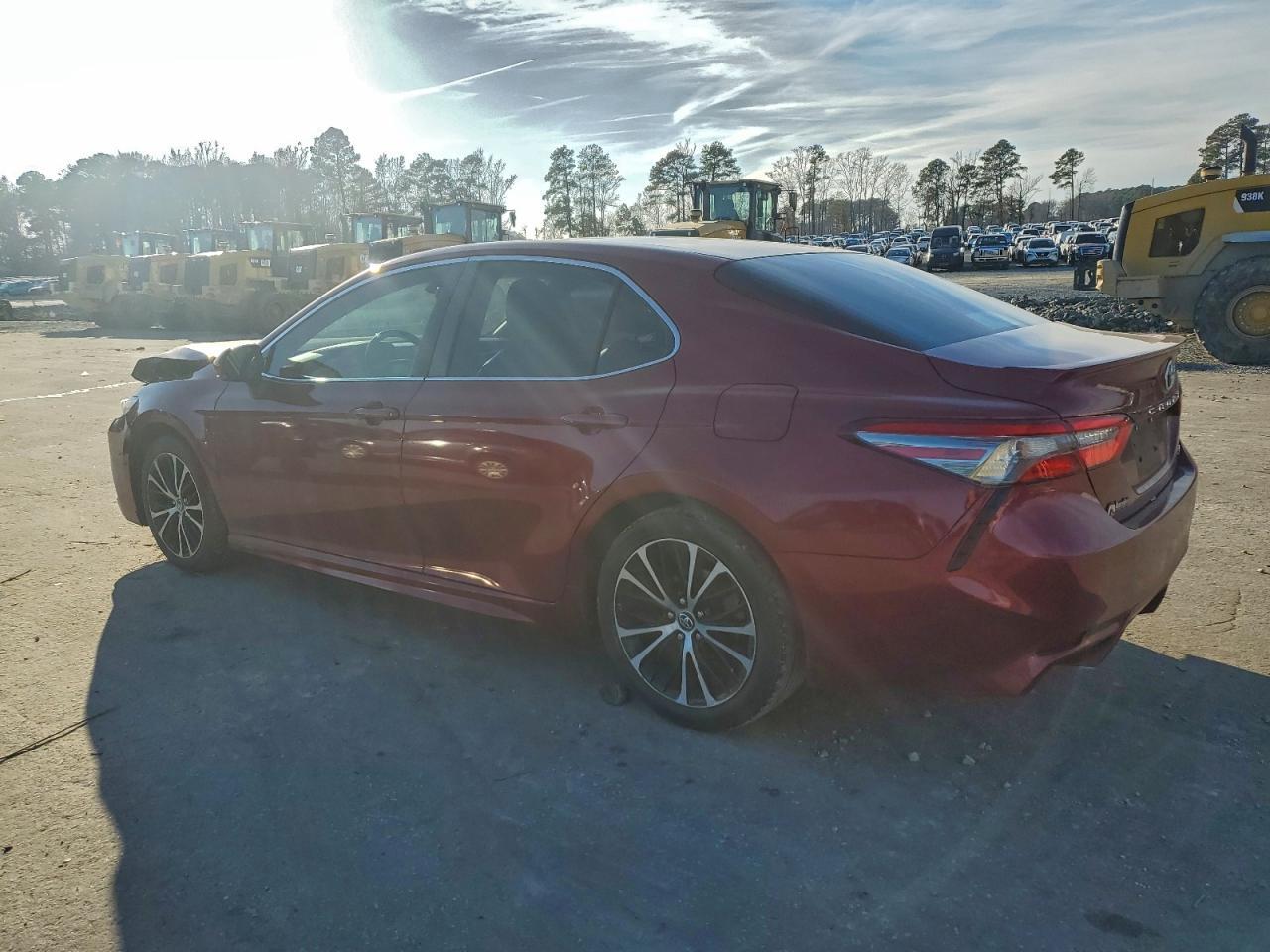 2018 TOYOTA CAMRY