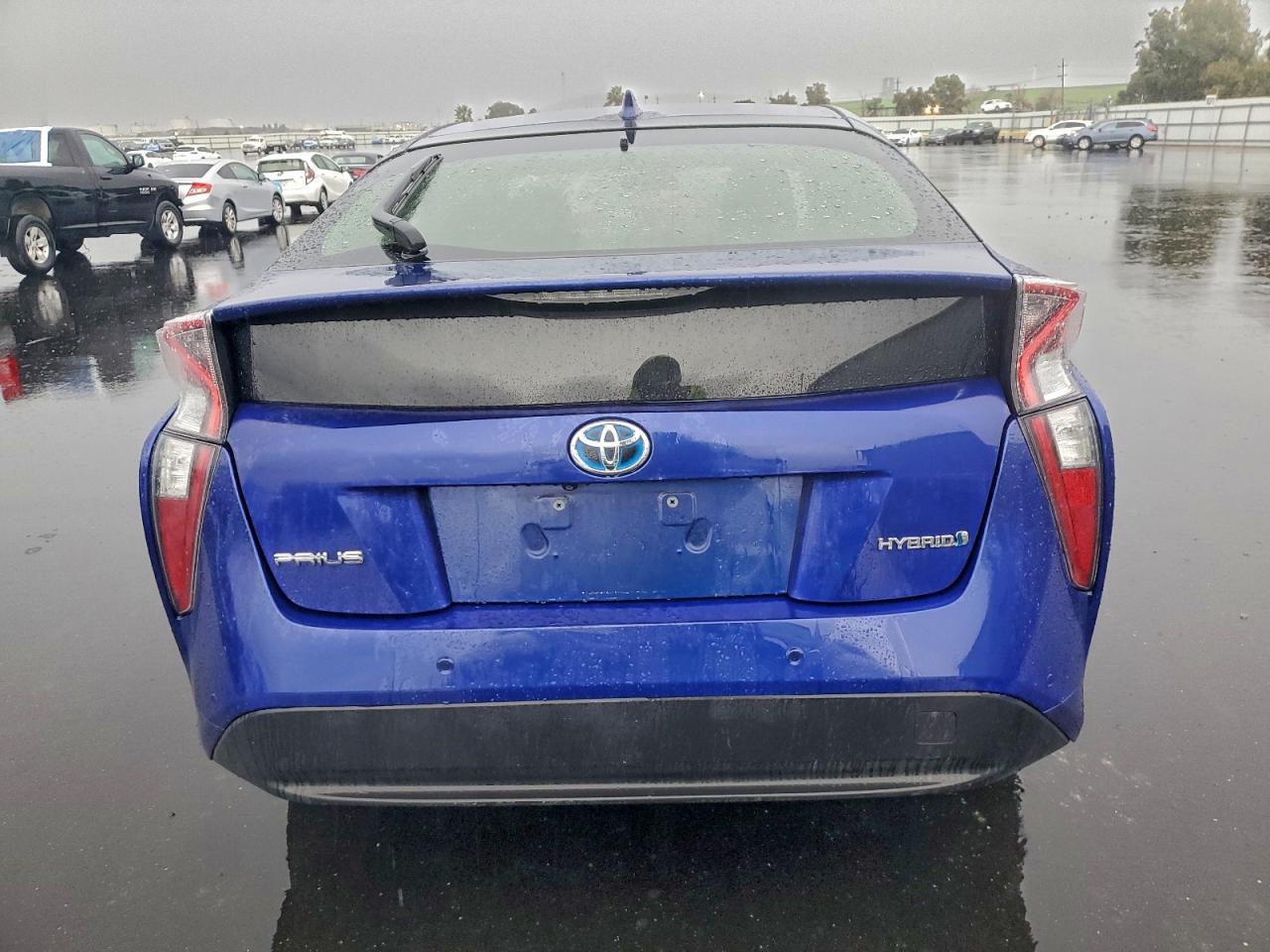 2017 TOYOTA PRIUS