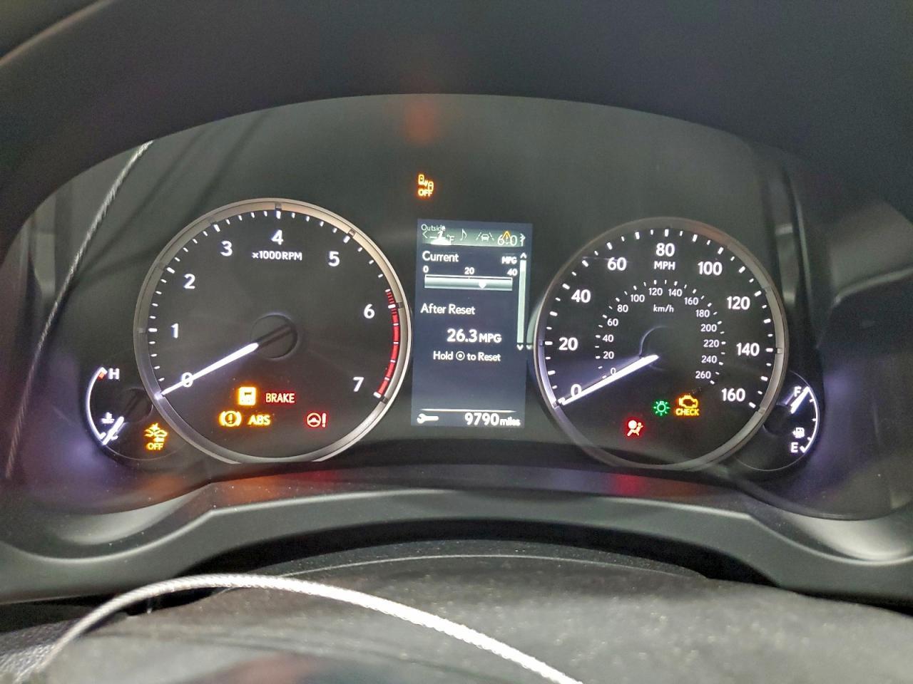 2024 LEXUS IS 300