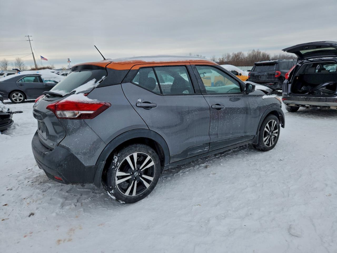 2018 NISSAN KICKS