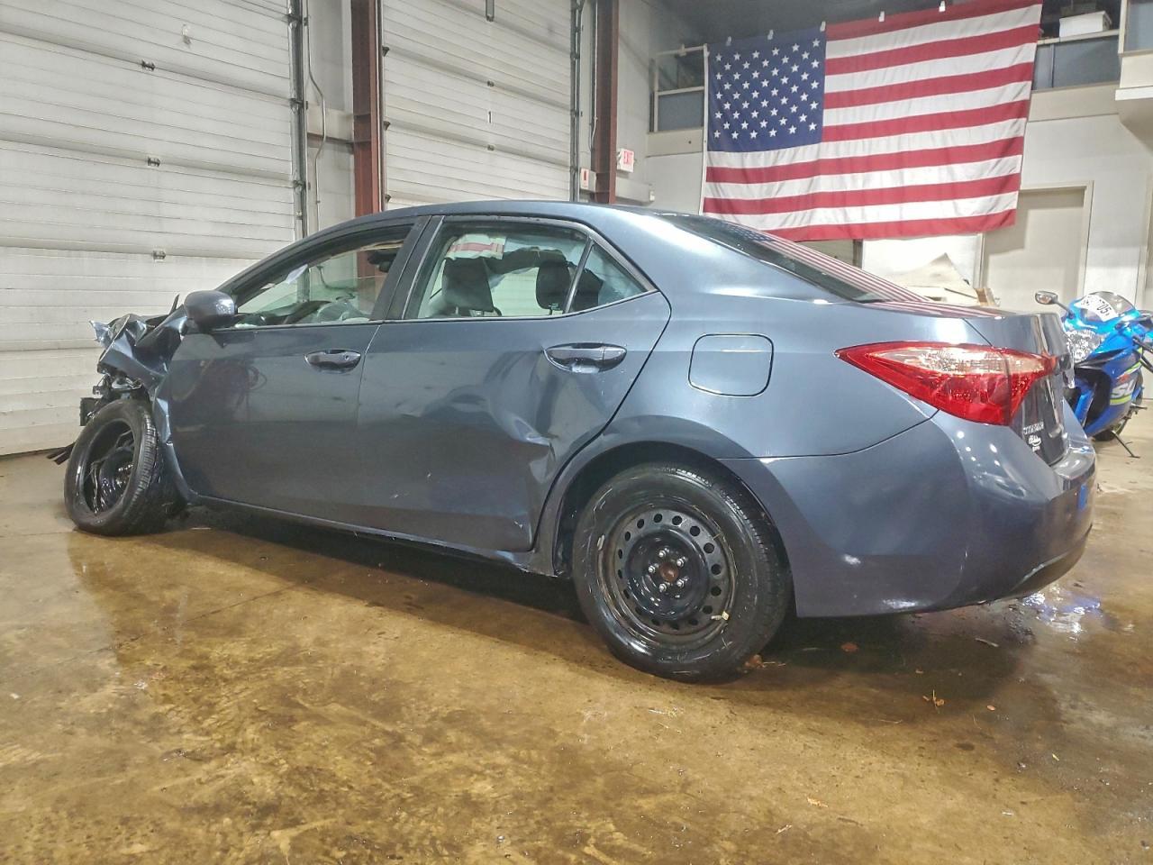 2018 TOYOTA COROLLA