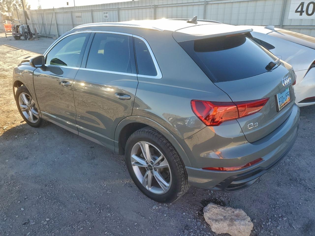 2022 AUDI Q3