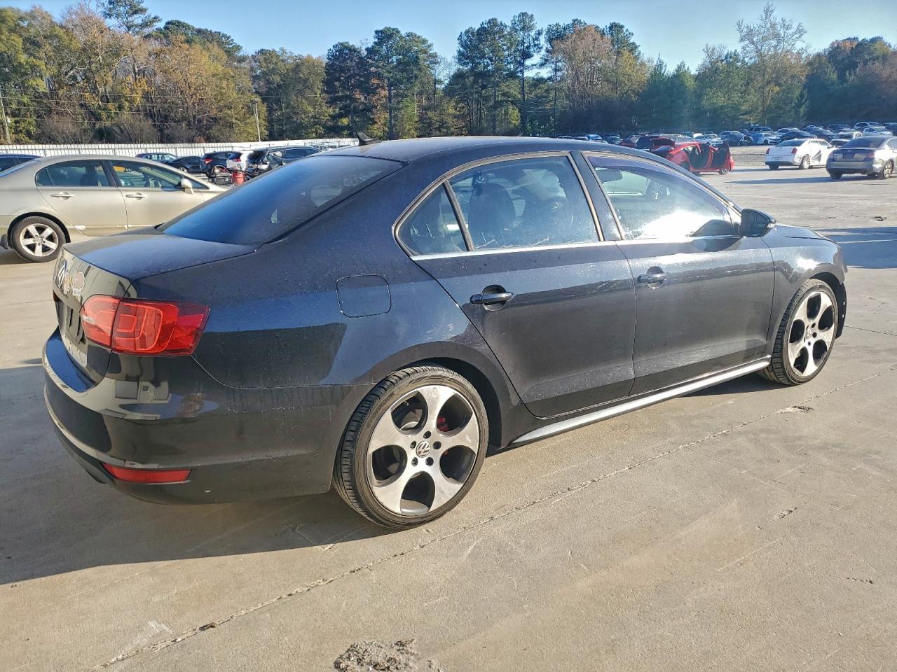 2013 VOLKSWAGEN JETTA