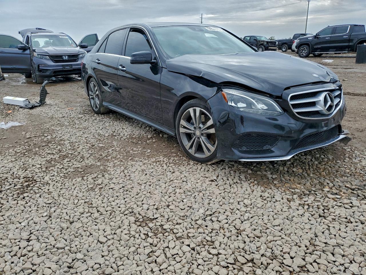 2016 MERCEDES-BENZ E-Class