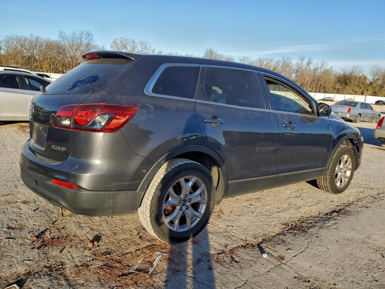 2015 MAZDA CX-9