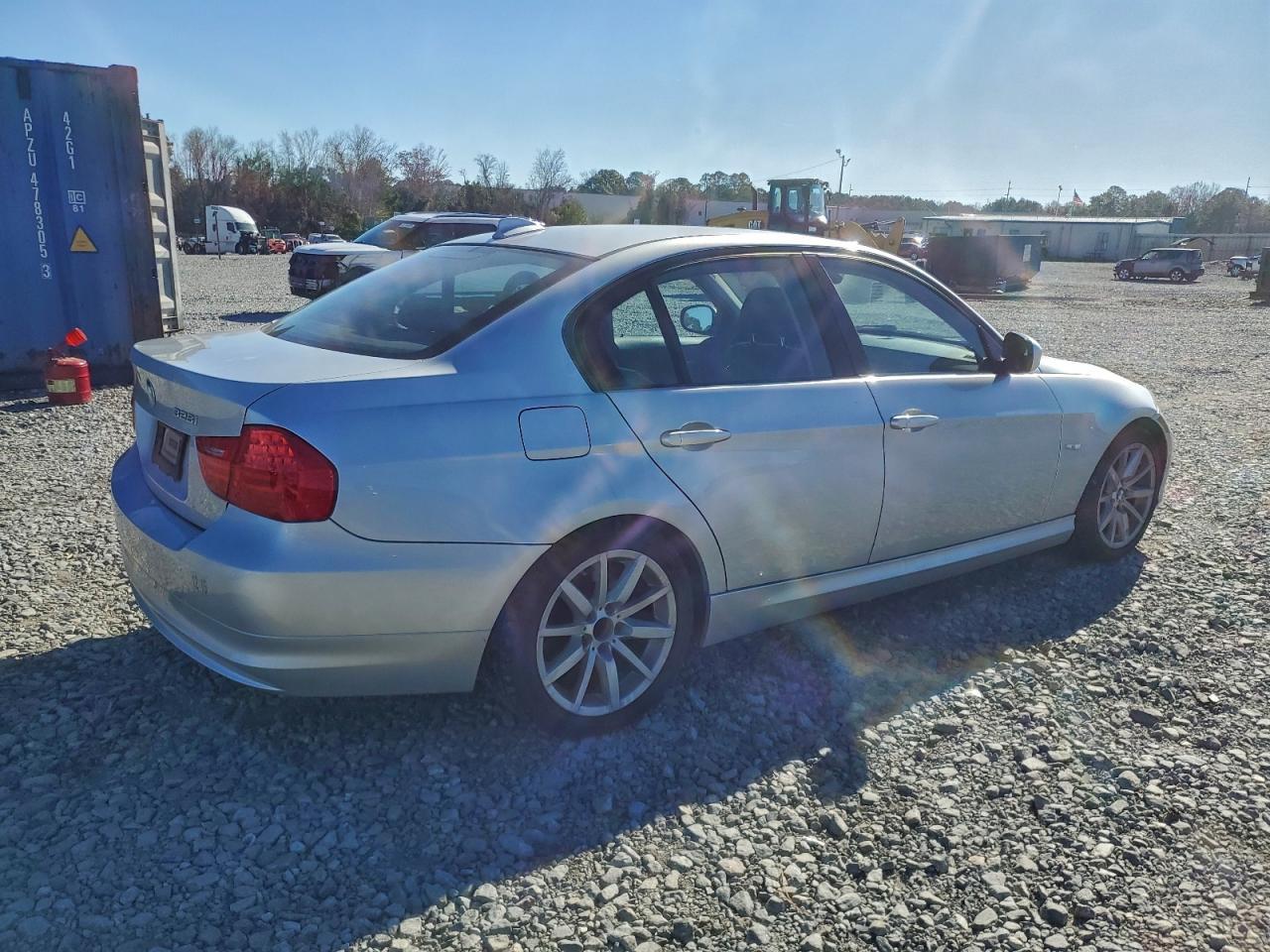 2011 BMW 3 SERIES