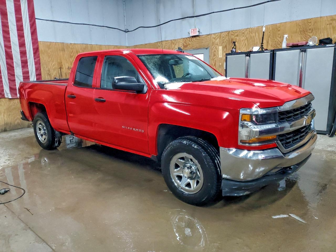 2018 CHEVROLET Silverado
