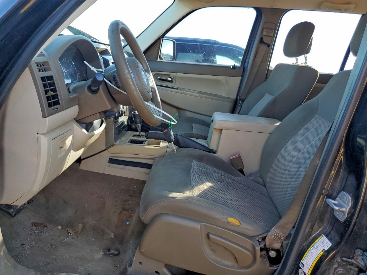 2011 JEEP Liberty
