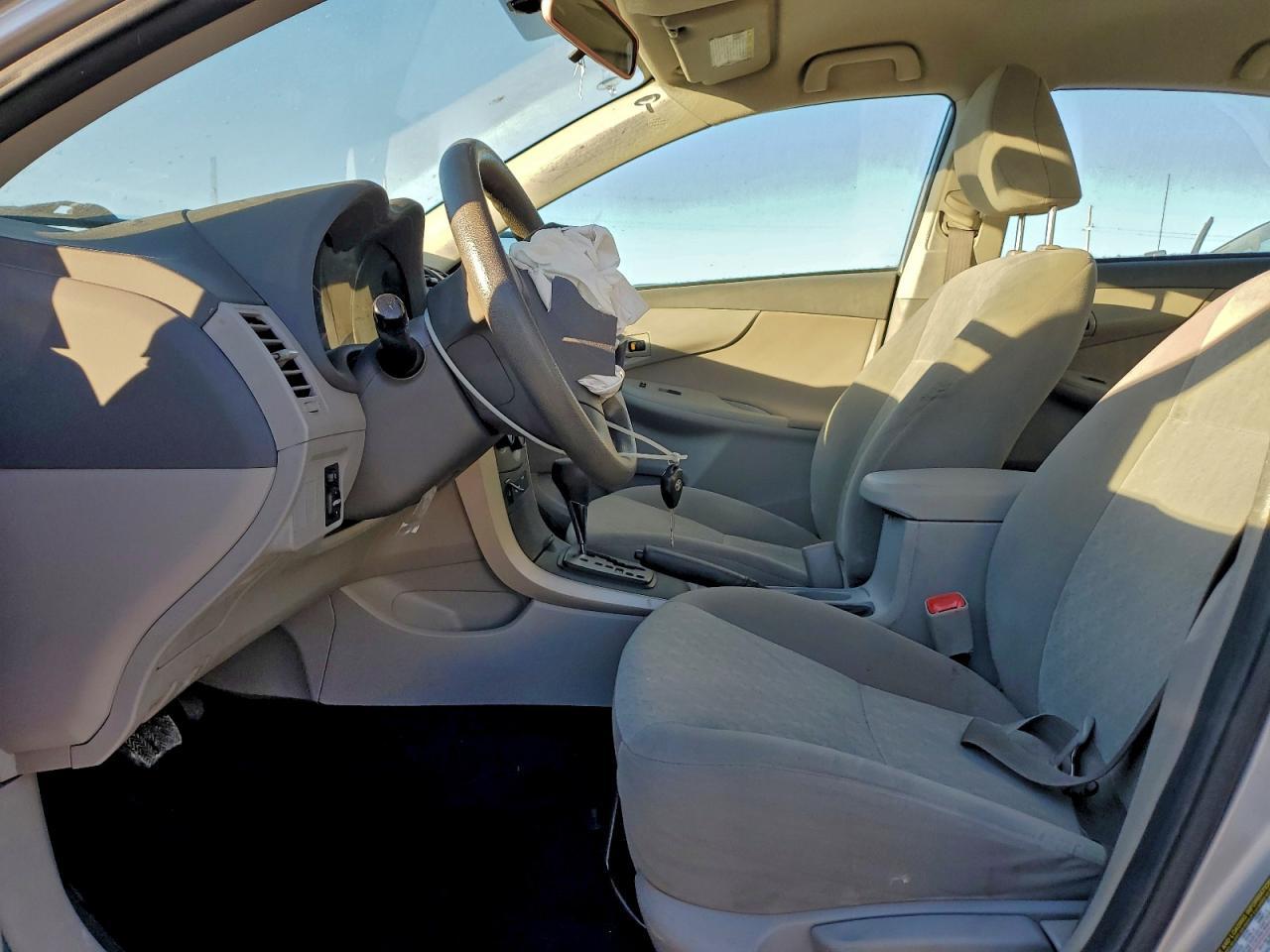 2009 TOYOTA COROLLA