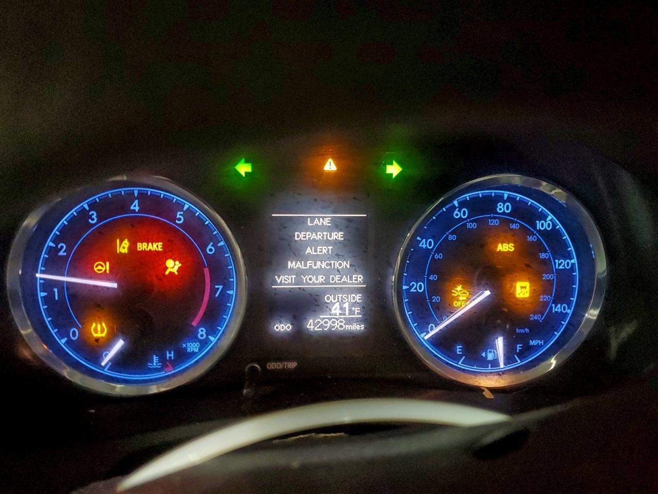 2018 TOYOTA COROLLA