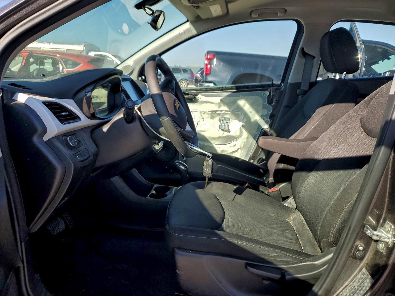 2016 CHEVROLET Spark