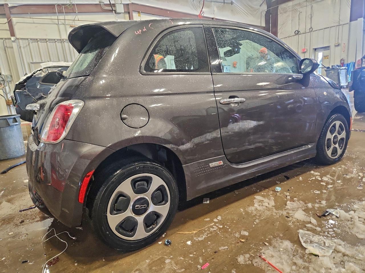 2016 FIAT 500