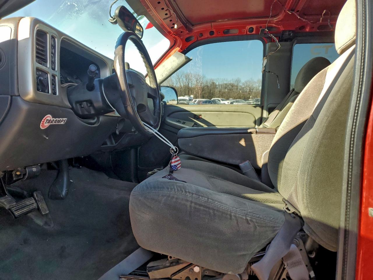 2004 CHEVROLET Silverado